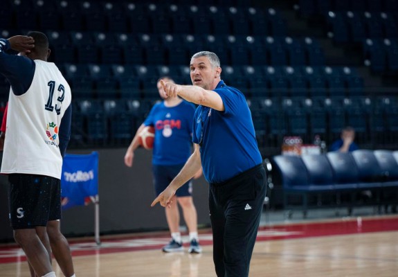 Cristian Achim: „Nu ai ce să comentezi când primești 55 de puncte până la pauza mare”