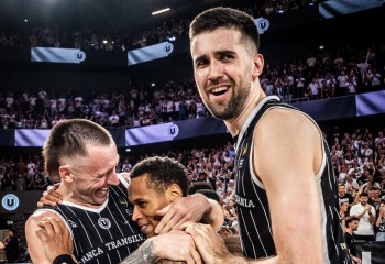 Daron Russell, MVP-ul finalei Ligii Naționale de Baschet Masculin