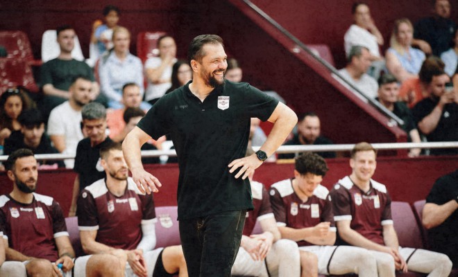 Ionuț Bâscoveanu rămâne antrenorul principal al lui Rapid București