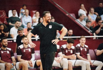 Ionuț Bâscoveanu rămâne antrenorul principal al lui Rapid București