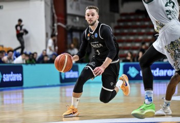 Lucas Tohătan și-a prelungit contractul cu CS Vâlcea