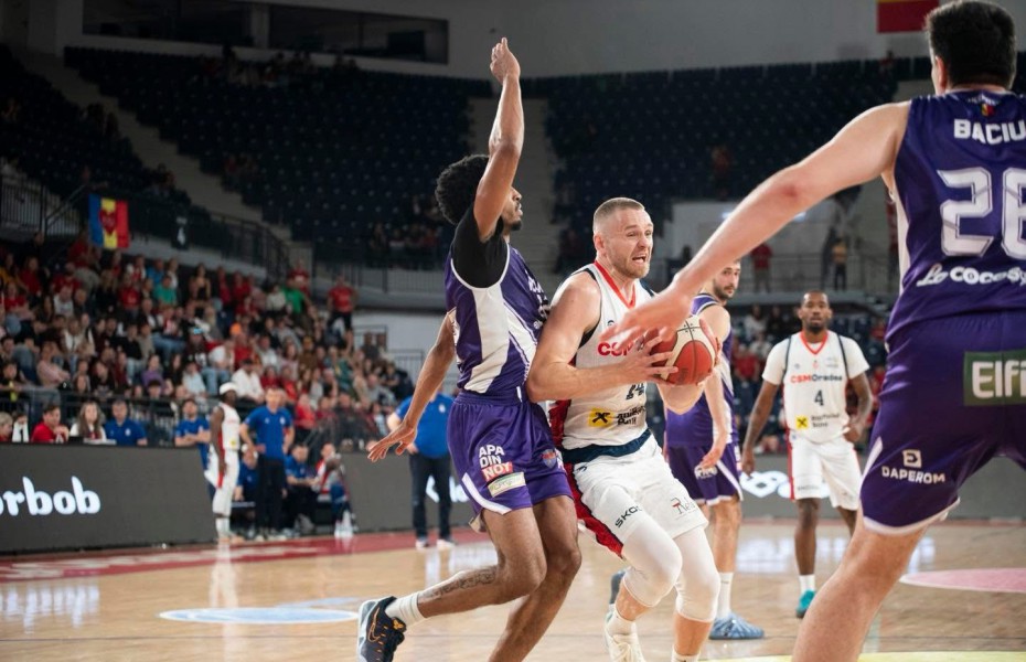 Rolland Torok continuă la CSM Oradea