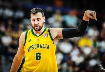 Andrew Bogut va fi supus unei anchete disciplinare de către FIBA