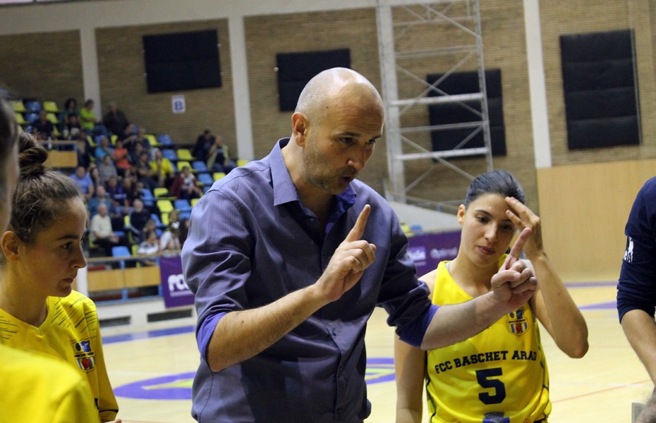 FCC Baschet Arad și antrenorul Dejan Mudresa s-au despărțit după doar 6 meciuri oficiale