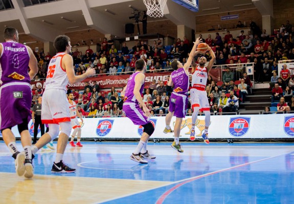 Kris Richard, cel mai eficient la primul meci în calitate de jucător român