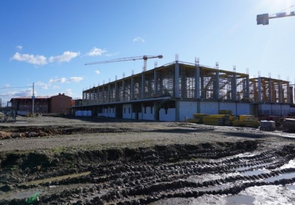Lucrările la construcția noii săli polivalente din Oradea au ajuns la 25%