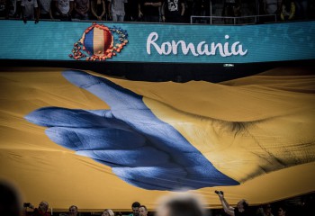 Elevii vor avea acces gratuit la partida dintre România și campioana mondială, Spania