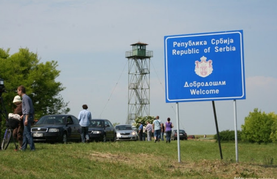 Baschetbaliști sârbi de la Voluntari și Steaua au fost blocați la granița dintre România și Serbia