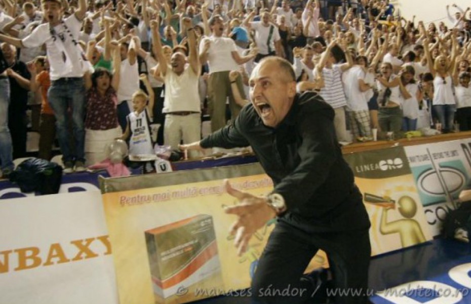 Sâmbătă, ora 18.00: Marcel Țenter va comenta meciul 6 al finalei LNBM din 2011, livestream pe baschet.ro