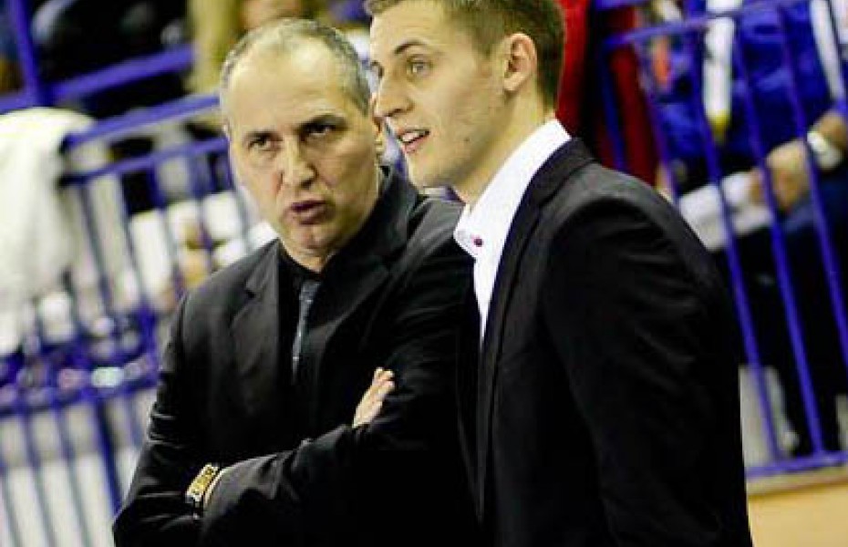 ACTUALIZAT. La Craiova ca în junglă. Muntean: "Bureau i-a tras un pumn în cap lui Krstanovic"