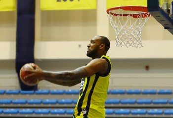 Derrick Williams a ajuns la un acord cu Valencia