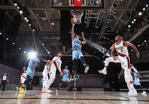 Portland Trail Blazers și Memphis Grizzlies se duelează pentru ultimul loc disponibil în playoff-ul NBA