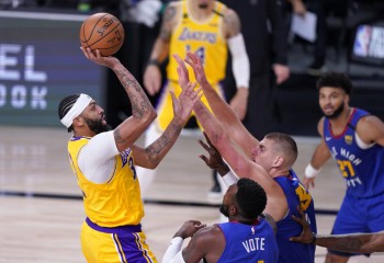 Los Angeles Lakers câștigă primul meci al seriei cu Denver Nuggets