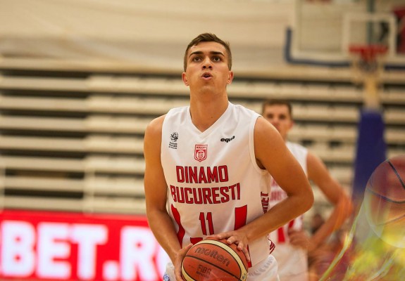 Daniel Ioniță rămâne jucătorul lui Dinamo Știința București și pentru sezonul 2019/2020