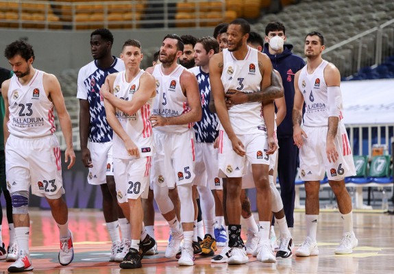 Real Madrid câștigă pe terenul lui Panathinaikos după două reprize de prelungiri
