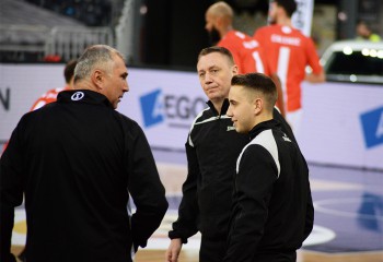 Laszlo Bukurești a fluierat alături de fiul său, Lorand, la meciul dintre U BT Cluj și Dinamo