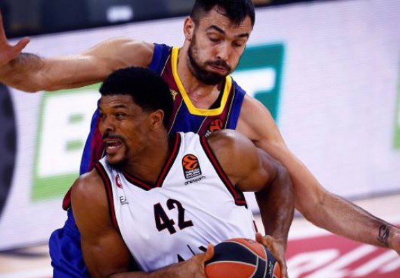 Kyle Hines, primul american cu 300 de meciuri în Euroligă