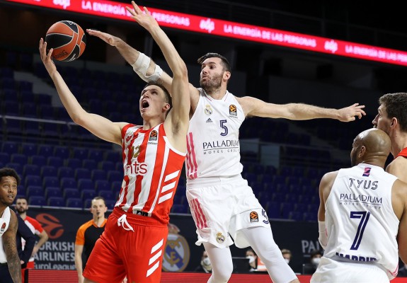 Steaua Roșie, victorie pe terenul lui Real Madrid