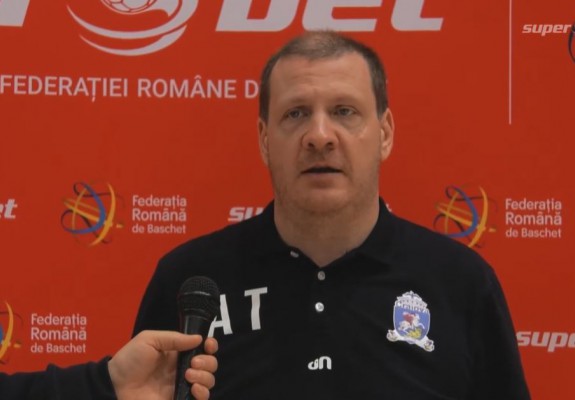 Aco Todorov: „Voi sugera conducerii să jucăm toate meciurile de acum încolo la Oradea”