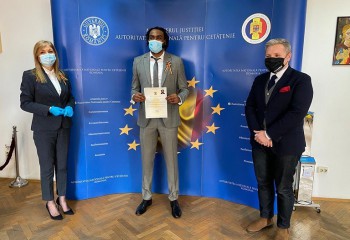 Patrick Richard a depus jurământul pentru a deveni cetățean român. Foto